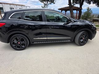 Renault Kadjar 2017 BOSE BLACK EDITION-thumb-2