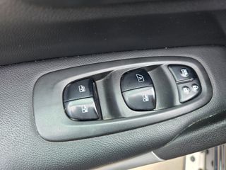 Renault Kadjar 2017 BOSE BLACK EDITION-thumb-13