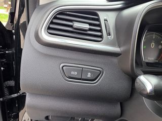Renault Kadjar 2017 BOSE BLACK EDITION-thumb-19
