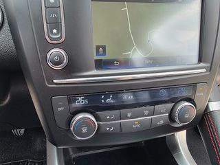 Renault Kadjar 2017 BOSE BLACK EDITION-thumb-22