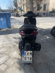 Piaggio Beverly 300 2024 DEEP BLACK-thumb-4