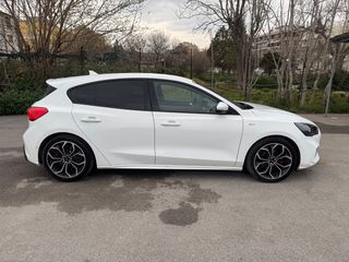 Ford Focus 2018 ST-LINE-thumb-2