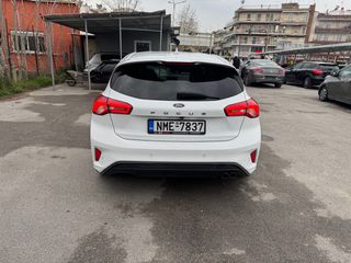 Ford Focus 2018 ST-LINE-thumb-4