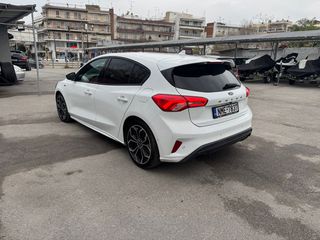 Ford Focus 2018 ST-LINE-thumb-5