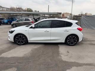 Ford Focus 2018 ST-LINE-thumb-6