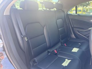Mercedes-Benz CLA 180 2015 URBAN PACK-thumb-40