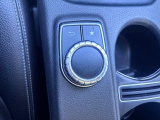 Mercedes-Benz CLA 180 2015 URBAN PACK-thumb-19