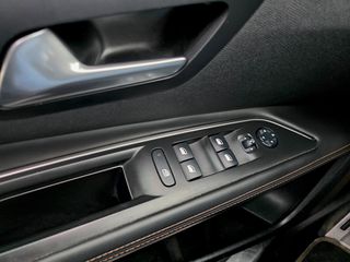 Peugeot 3008 2018 GT LINE FULL ΔΕΡΜΑ NAVI KEYLESS ΔΙΧΡΩΜΟ-thumb-18