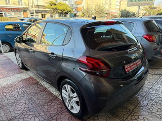 Peugeot 208 2018 1.2 PURETECH 82 SIGNATURE-thumb-5