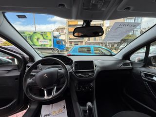 Peugeot 208 2018 1.2 PURETECH 82 SIGNATURE-thumb-8