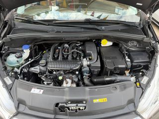 Peugeot 208 2018 1.2 PURETECH 82 SIGNATURE-thumb-9