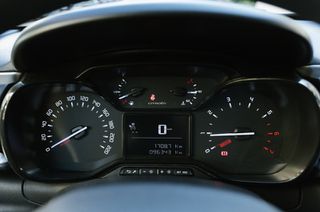 Citroen C3 2019 ΤΟ ΚΑΤΑΣΤΗΜΑ ΘΑ ΠΑΡΑΜΕΙΝΕΙ ΚΛΕΙΣΤΟ ΟΛΟ ΤΟΝ ΑΥΓΟΥΣΤΟ-thumb-6