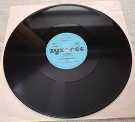 Suzy Q – Harmony  12'-thumb-3
