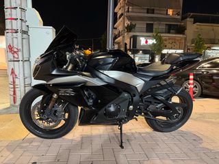 Suzuki GSXR 1000 2009 GSXR 1000-thumb-4