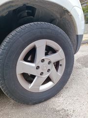 Dacia Duster 2011-thumb-8