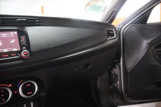 Alfa Romeo Giulietta 2017 Turbo Super Edition Auto Navi / 6 Χρόνια Δωρεάν Service-thumb-28