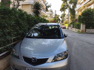 Mazda 2 2004