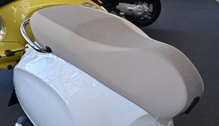 Vespa Primavera 125 2026 S 30 ATOKEΣ + ΔΩΡΟ ΑΞΕΣΟΥΑΡ ΑΞΙΑΣ 537€-thumb-3