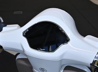Vespa Primavera 125 2026 S 30 ATOKEΣ + ΔΩΡΟ ΑΞΕΣΟΥΑΡ ΑΞΙΑΣ 537€-thumb-4