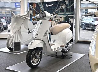 Vespa Primavera 125 2026 S 30 ATOKEΣ + ΔΩΡΟ ΑΞΕΣΟΥΑΡ ΑΞΙΑΣ 537€