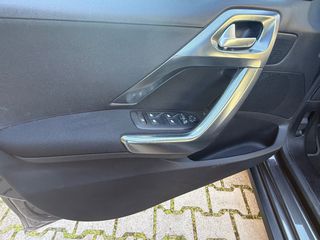 Peugeot 2008 2018 ALLURE AUTOMATIC-thumb-12