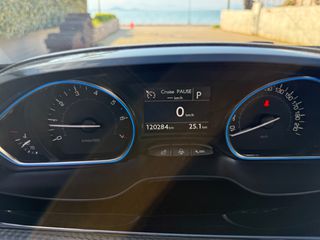 Peugeot 2008 2018 ALLURE AUTOMATIC-thumb-21