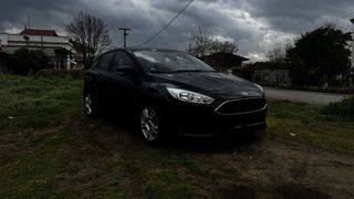 Ford Focus 2015-thumb-3