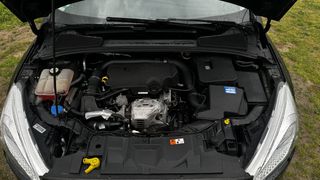 Ford Focus 2015-thumb-10