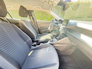 Peugeot 2008 2021 PURETECH 100 ACTIVE-thumb-15
