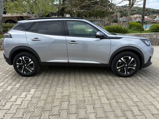Peugeot 2008 2021 ALLURE PLUS 1,5 130HP-thumb-6