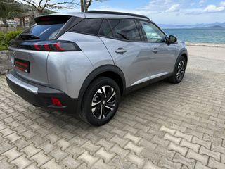 Peugeot 2008 2021 ALLURE PLUS 1,5 130HP-thumb-7
