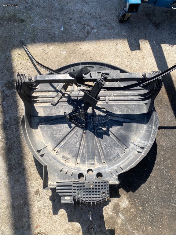 Βάση ρεζέρβας Ε83 Χ3