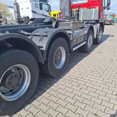 Ανατρεπόμενο Για Containers Με Βραχίονες Volvo 2007 fm400-thumb-14