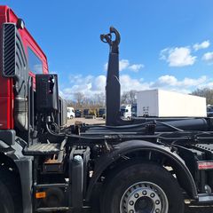 Ανατρεπόμενο Για Containers Με Βραχίονες Volvo 2007 fm400-thumb-21