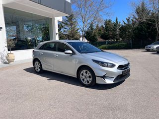 Kia Ceed / cee'd 2022 Vision 1.6 CRDi Mild Hybrid 48V (MHEV)-thumb-1