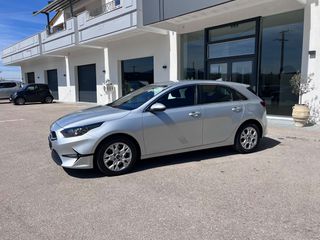Kia Ceed / cee'd 2022 Vision 1.6 CRDi Mild Hybrid 48V (MHEV)-thumb-8
