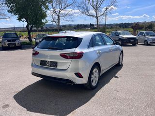 Kia Ceed / cee'd 2022 Vision 1.6 CRDi Mild Hybrid 48V (MHEV)-thumb-13