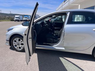Kia Ceed / cee'd 2022 Vision 1.6 CRDi Mild Hybrid 48V (MHEV)-thumb-26