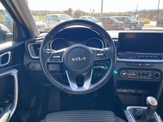 Kia Ceed / cee'd 2022 Vision 1.6 CRDi Mild Hybrid 48V (MHEV)-thumb-30