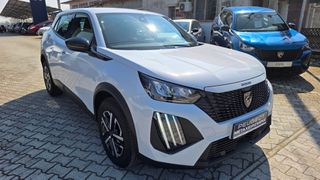 Peugeot 2008 2025 1.2 PURETECH 102 style-thumb-6