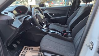 Peugeot 2008 2025 1.2 PURETECH 102 style-thumb-22