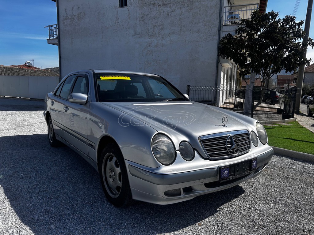 Mercedes-Benz E 270 2002