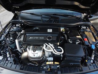 Mercedes-Benz GLA 45AMG 2016 Edition 1 recaro 381hp-thumb-14
