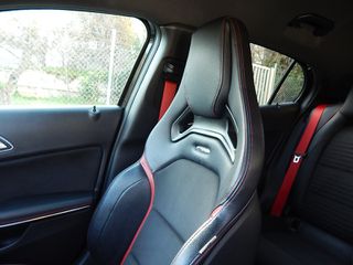 Mercedes-Benz GLA 45AMG 2016 Edition 1 recaro 381hp-thumb-34