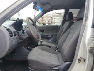 Hyundai Accent 2004 FULL EXTRA 1.3 βενζίνη αέριο-thumb-8