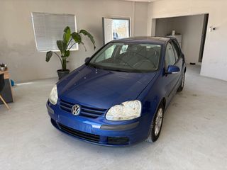 Volkswagen Golf 2004 ΕΝΑΣ ΙΔΙΟΚΤΗΤΗΣ - ΕΛΛΗΝΙΚΗΣ ΑΝΤΙΠΡΟΣΩΠΕΙΑΣ - ΠΛΗΡΕΣ ΑΡΧ ΣΕΡΒ