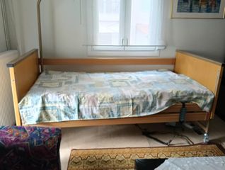 ΝΟΣΗΛΕΥΤΙΚΟ ΚΡΕΒΑΤΙ + ΚΑΓΚΕΛΑ ΓΙΑ ΚΑΝΟΝΙΚΟ ΚΡΕΒΑΤΙ