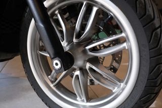 Piaggio Beverly 400 2025 BEVERLY 400 HPE-thumb-2