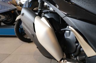Piaggio Beverly 400 2025 BEVERLY 400 HPE-thumb-18