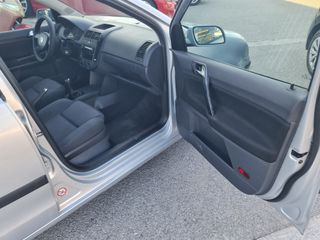 Volkswagen Polo 2003 1.4 16V 101PS-thumb-13